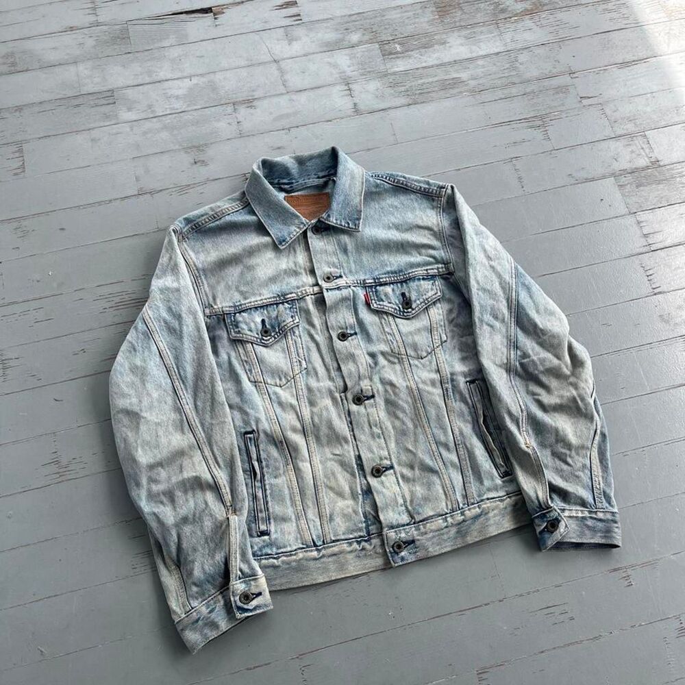 Levi's Vintage-style Old Money Y2K Denim Jacket